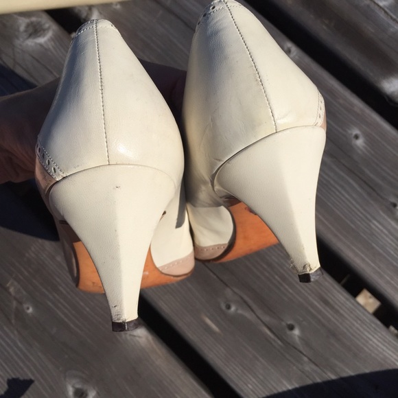Vintage BALLY Leather Pumps - Picture 8 of 10